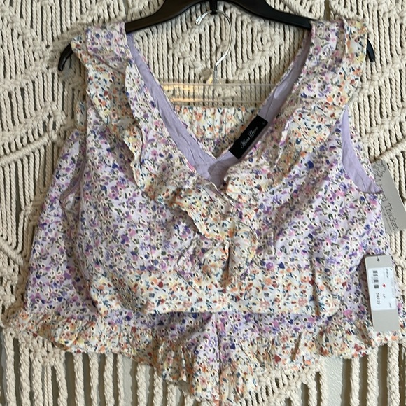 Eyelet Two Piece Short Set - Picture 1 of 8